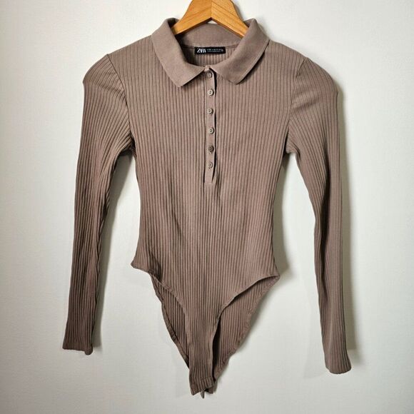 EUC ZARA TAUPE / TAN RIBBED HALF BUTTONED BODYSUIT LONGSLEEVES SIZE M - Picture 1 of 12
